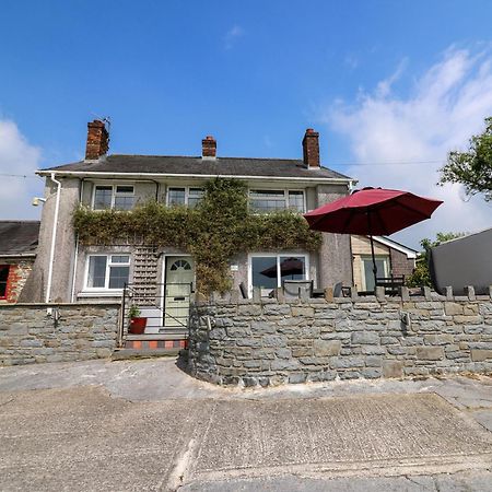 Aberdauddwr Villa Llanwnen Exteriör bild