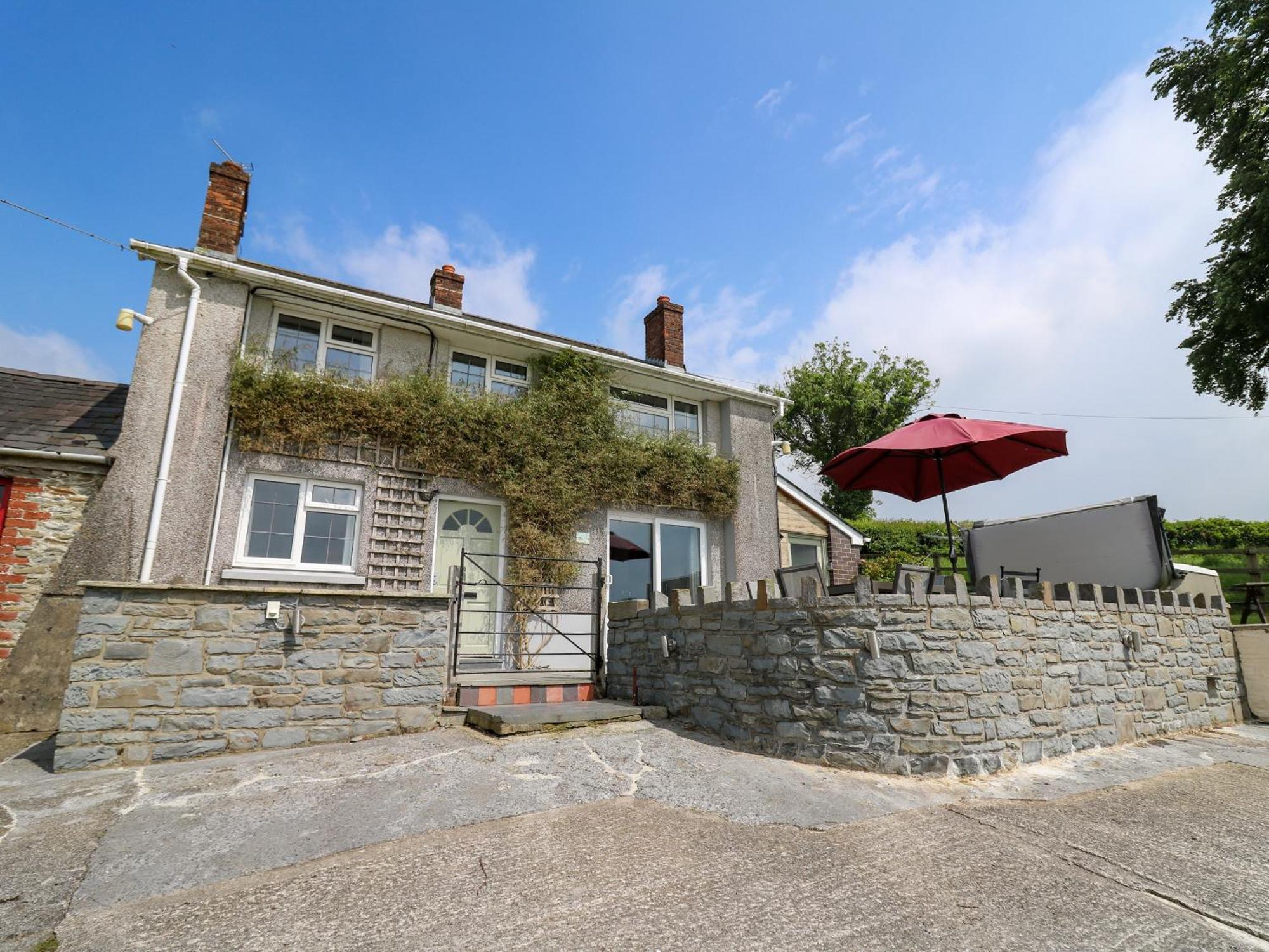Aberdauddwr Villa Llanwnen Exteriör bild